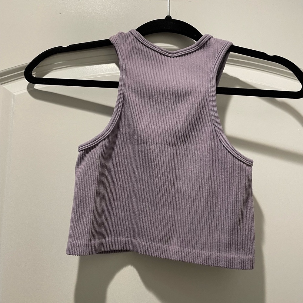 Dynamic Lavender Workout Set - Picture 5 of 9